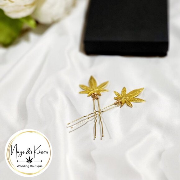 Mary Jane Hair Pins by Nugs & Kisses - Picture 4 of 5